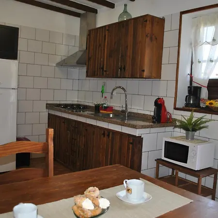 Casa Rural Aca Y Papa Juan * غيمار